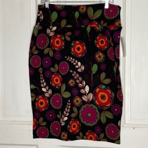 LuLaRoe XL Cassie